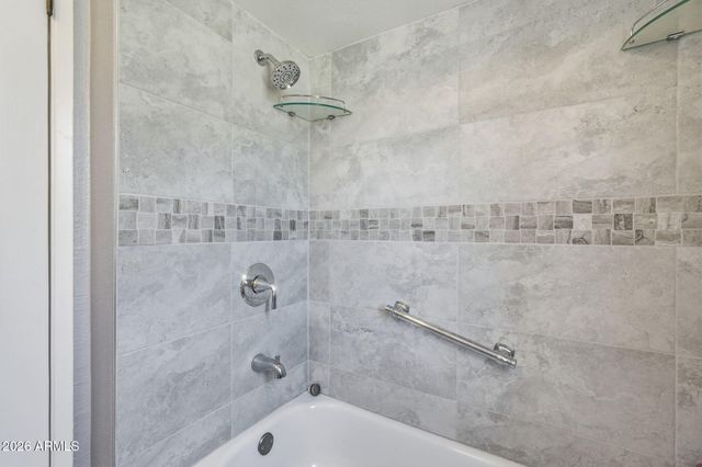 10734 W Saratoga Circle, Sun City, AZ 85351