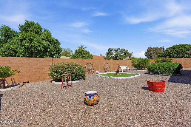 10734 W Saratoga Circle, Sun City, AZ 85351