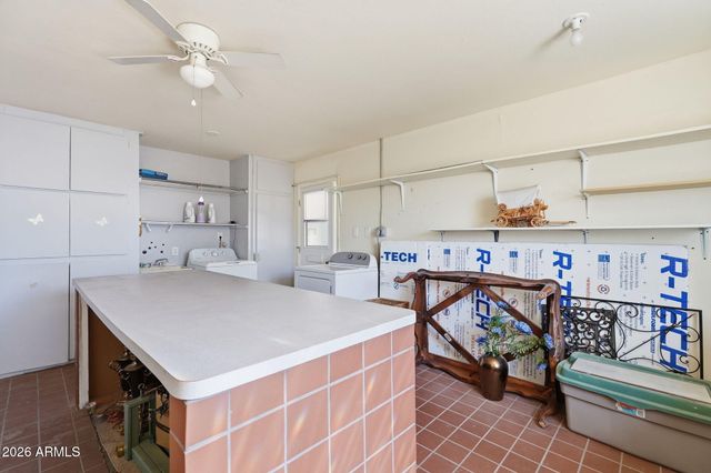 10734 W Saratoga Circle, Sun City, AZ 85351