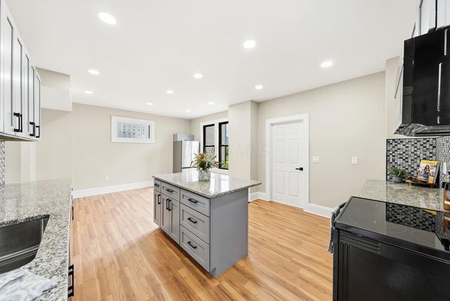 119 Dana Avenue, Columbus, OH 43222