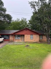 320 S Lewis Street, Mineral Sprs., AR 71851