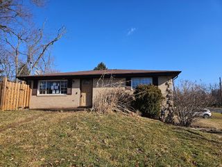 900 Sycamore St, City Of Washington, PA 15301