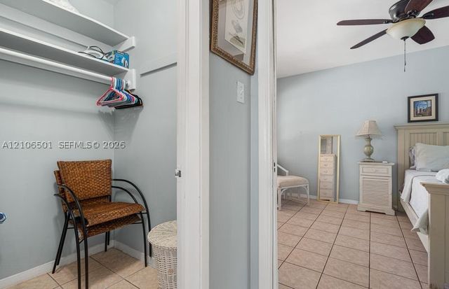 2033 NE 33rd Ave 3, Fort Lauderdale, FL 33305