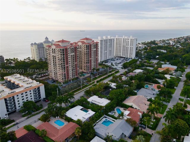 2033 NE 33rd Ave 3, Fort Lauderdale, FL 33305