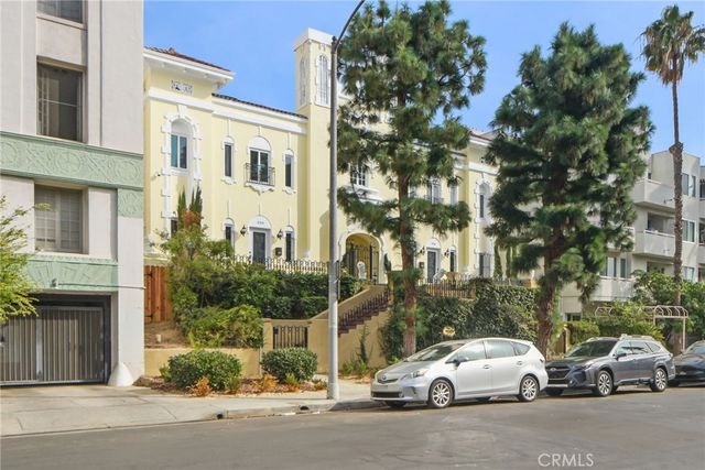 326 S Kingsley, Los Angeles, CA 90020
