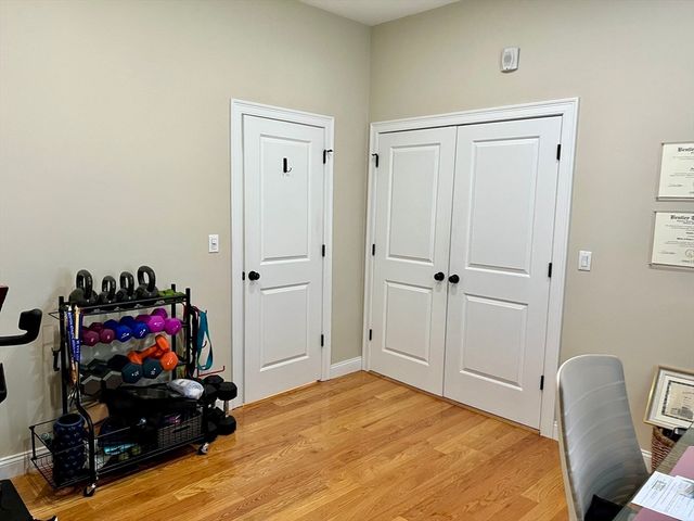 3 Howard Pl C, Boston, MA 02125
