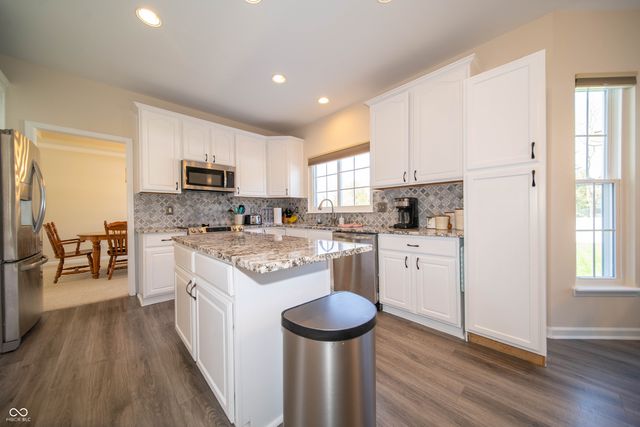 10113 Parkshore Drive, Fishers, IN 46038