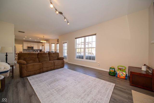 10113 Parkshore Drive, Fishers, IN 46038