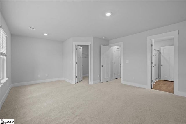 407 W Parima Court, Spartanburg, SC 29301