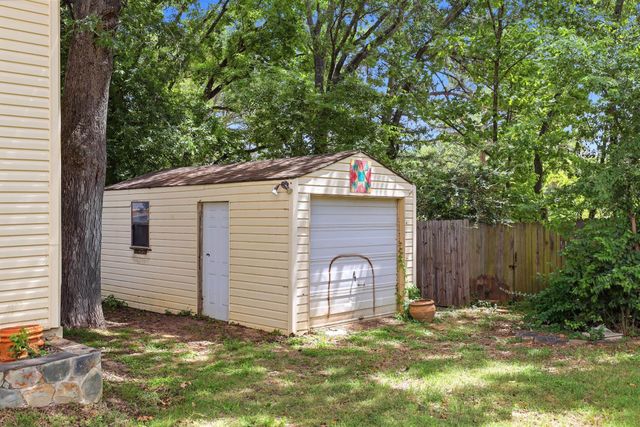 1816 Northwood Court, Longview, TX 75605
