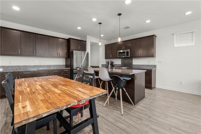 13895 Bell Way, Fontana, CA 92336