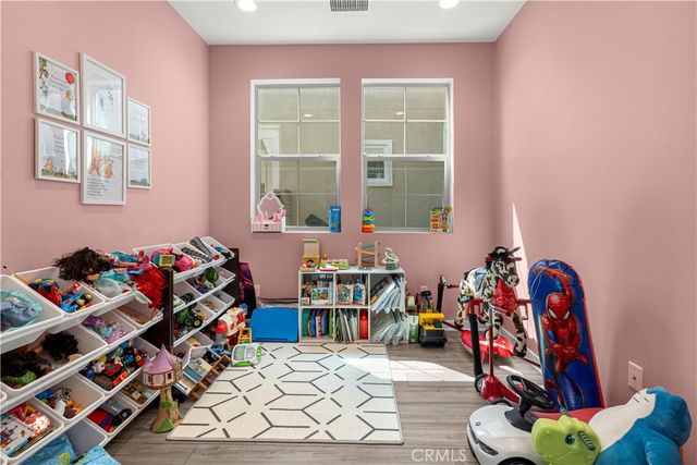 13895 Bell Way, Fontana, CA 92336