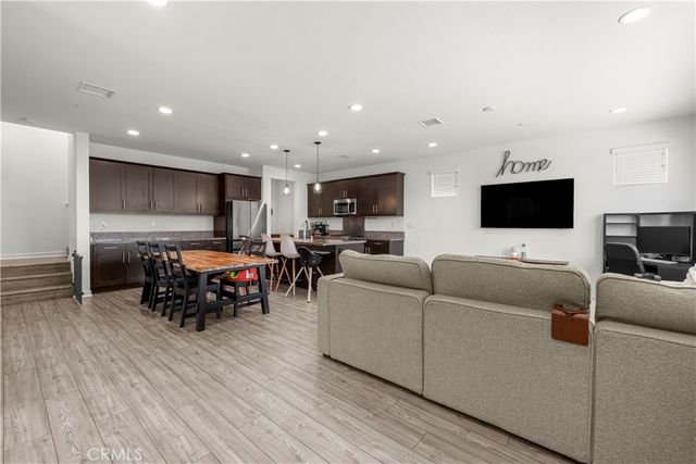 13895 Bell Way, Fontana, CA 92336