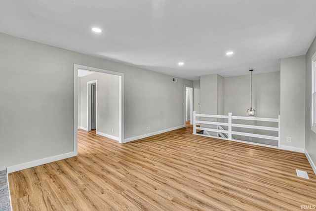 1356 Hampshire Drive, South Bend, IN 46614