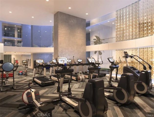 400 S Broadway 2304, Los Angeles, CA 90013