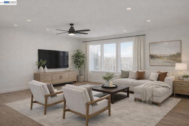 619 Heathridge Street, Manteca, CA 95336