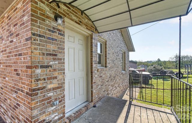 1371 Jackson Loop Road, Flat Rock, NC 28731