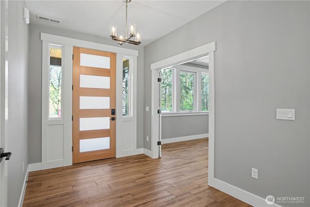 8805 Steamboat Island Road NW, Olympia, WA 98502