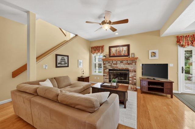 111 Hingham Squ, Folsom, CA 95630
