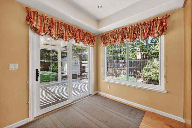 111 Hingham Squ, Folsom, CA 95630