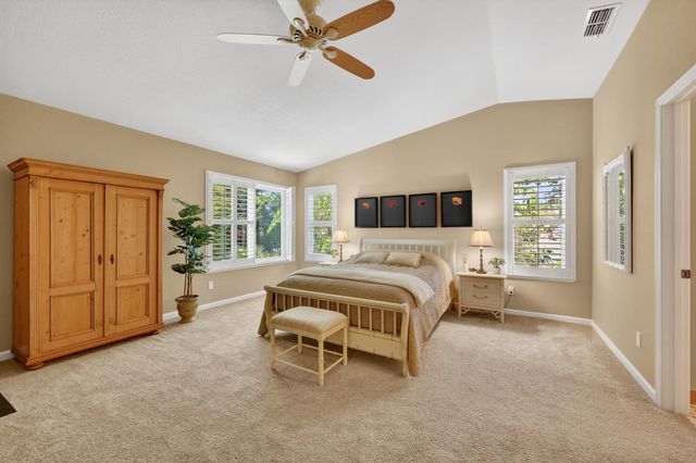 111 Hingham Squ, Folsom, CA 95630