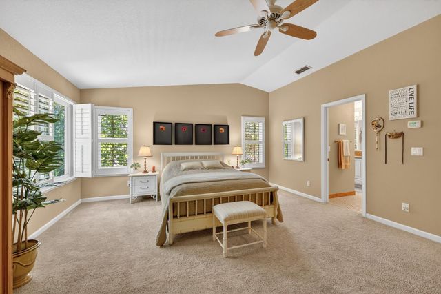 111 Hingham Squ, Folsom, CA 95630