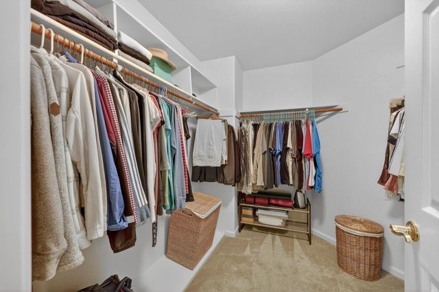 111 Hingham Squ, Folsom, CA 95630