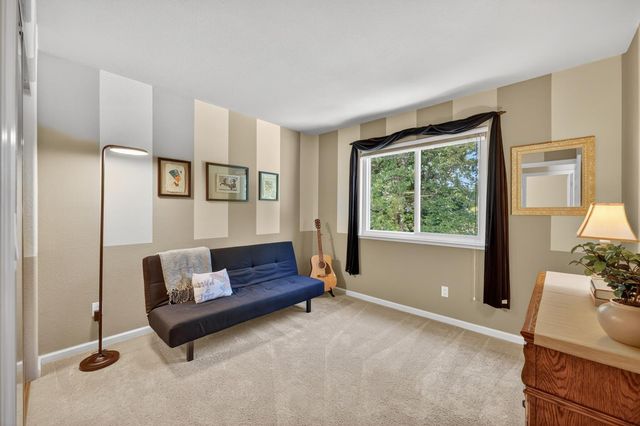 111 Hingham Squ, Folsom, CA 95630