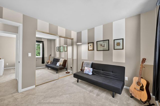 111 Hingham Squ, Folsom, CA 95630