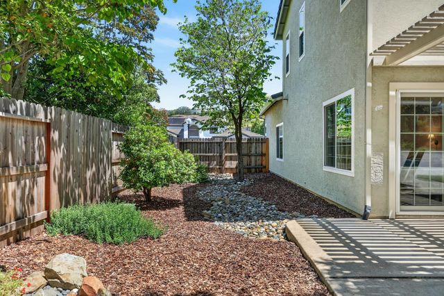 111 Hingham Squ, Folsom, CA 95630