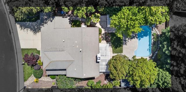 111 Hingham Squ, Folsom, CA 95630