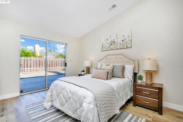 315 Helena Ct, Oakley, CA 94561