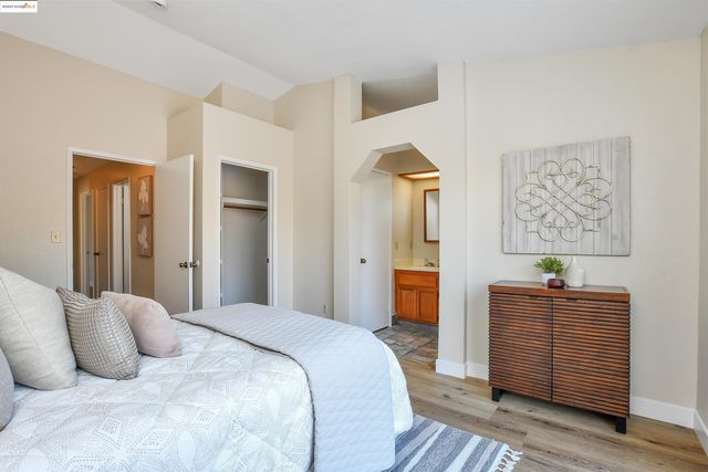 315 Helena Ct, Oakley, CA 94561
