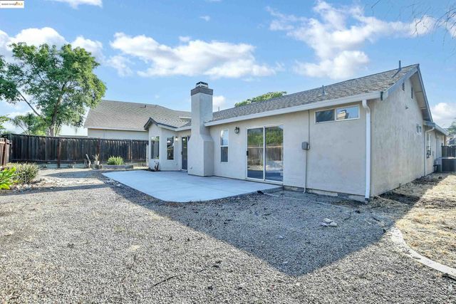 315 Helena Ct, Oakley, CA 94561