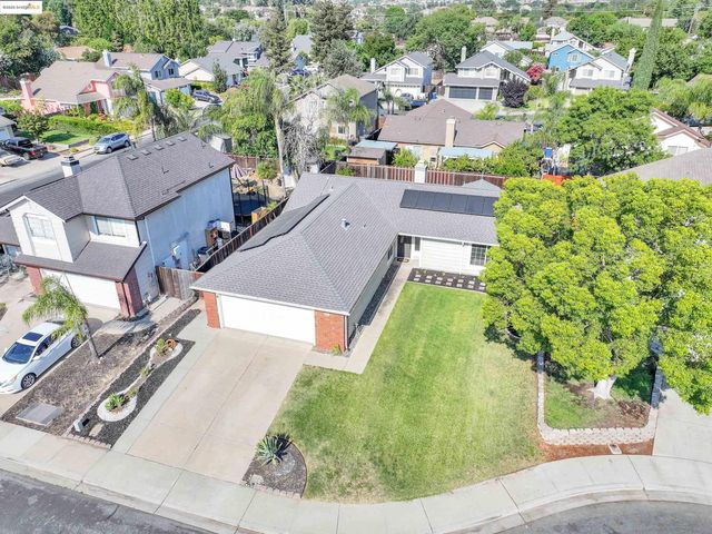 315 Helena Ct, Oakley, CA 94561