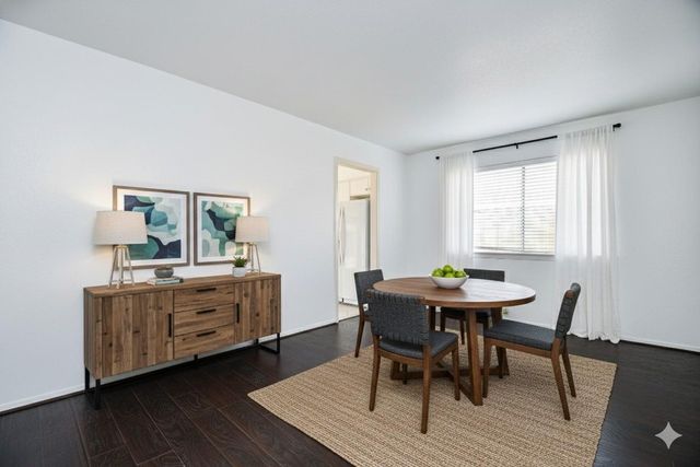 13730 Shirebrook Drive, Sugar Land, TX 77498