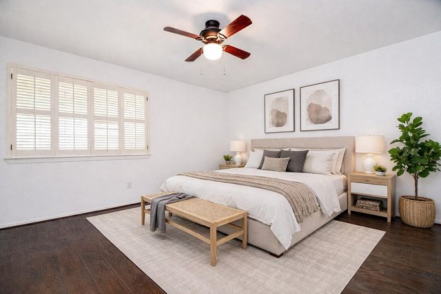 13730 Shirebrook Drive, Sugar Land, TX 77498