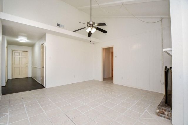 13730 Shirebrook Drive, Sugar Land, TX 77498