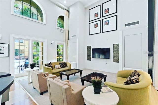 860 N ORANGE AVENUE 268, Orlando, FL 32801