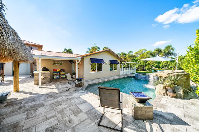 74 W Palmetto Road, Lake Worth, FL 33467