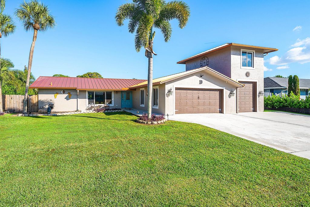 74 W Palmetto Road, Lake Worth, FL 33467