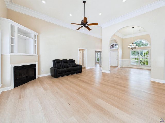 115 Dora Lane, Byron, GA 31008
