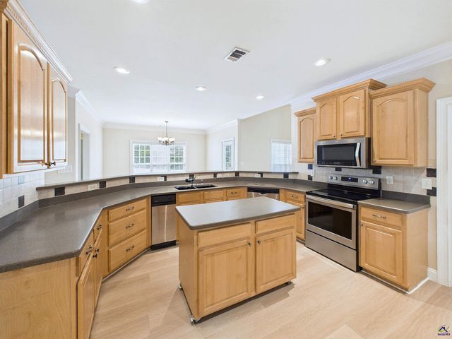 115 Dora Lane, Byron, GA 31008