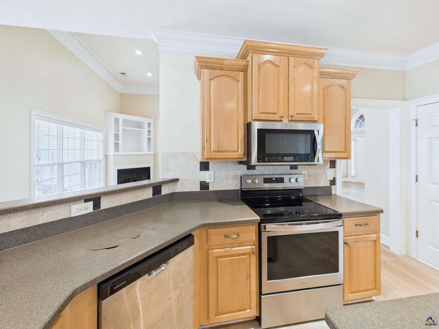 115 Dora Lane, Byron, GA 31008
