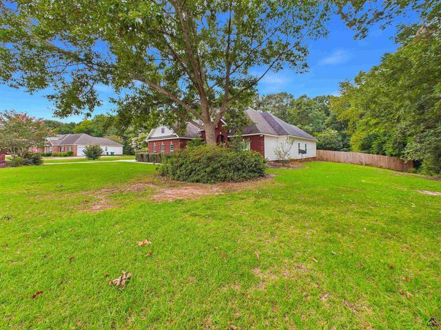 115 Dora Lane, Byron, GA 31008