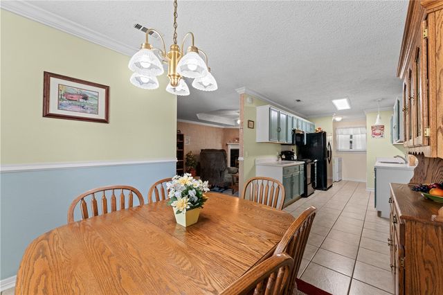 2224 S Brandi Drive, Fayetteville, AR 72701