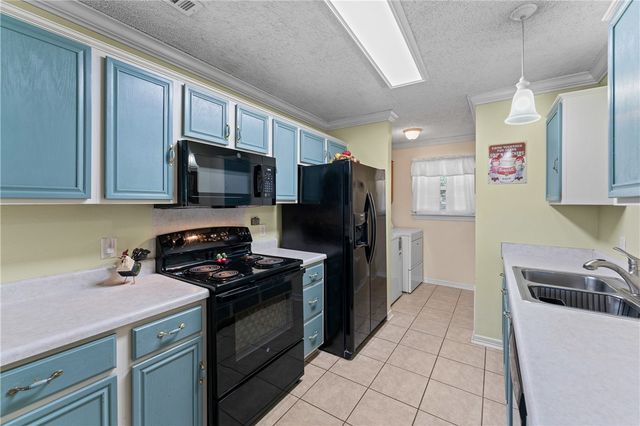 2224 S Brandi Drive, Fayetteville, AR 72701