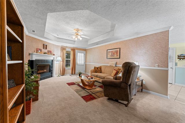 2224 S Brandi Drive, Fayetteville, AR 72701