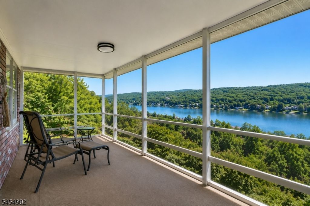 9 Golfview Ter, Sparta Twp., NJ 07871 — photo 4