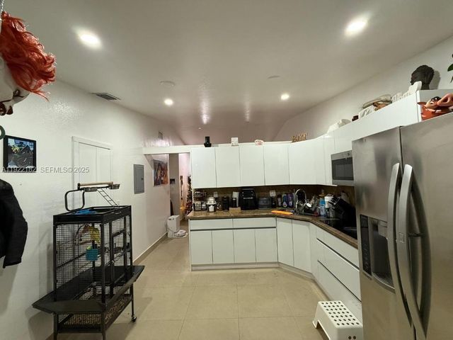 17652 NW 76th Ct 17652, Hialeah, FL 33015